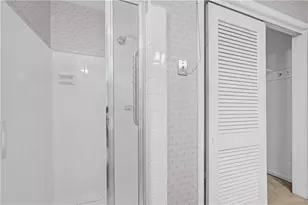 105 Stewart Dr, Atlanta, GA 30342 - Photo 15