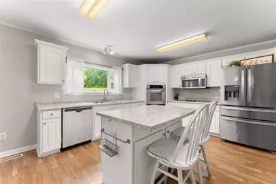 82 Bobbys Drive, Cleveland, GA 30528 - Photo 11