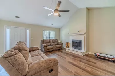 4180 Fox Chase Drive, Loganville, GA 30052 - Photo 5