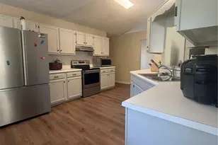 4197 Sterling Pointe Dr, Douglasville, GA 30135 - Photo 5