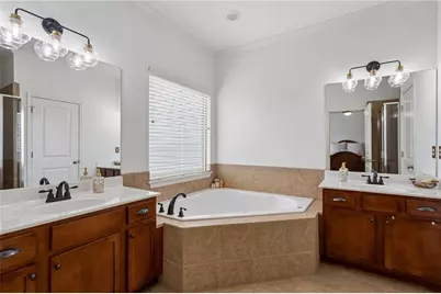243 S Village Square, Canton, GA 30115 - Photo 11