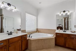 243 S Village Square, Canton, GA 30115 - Photo 11