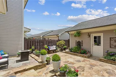 243 S Village Square, Canton, GA 30115 - Photo 19