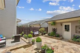 243 S Village Square, Canton, GA 30115 - Photo 19