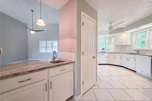 1223 Kaylyn Ct, Kennesaw, GA 30152 - Photo 17