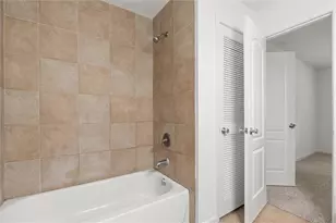 3667 Peachtree Rd NE, Atlanta, GA 30319 - Photo 33