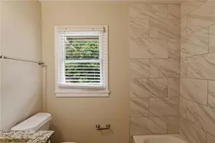836 Amber Pl NW, Atlanta, GA 30331 - Photo 17