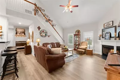 6943 Grand Hickory Drive, Braselton, GA 30517 - Photo 5