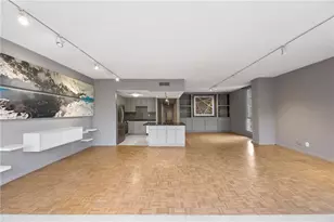 3060 Pharr Ct N, Atlanta, GA 30305 - Photo 9