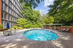 3060 Pharr Ct N, Atlanta, GA 30305 - Photo 35