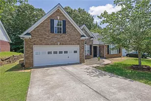 135 Chandler Ridge Ln, Lawrenceville, GA 30045 - Photo 1