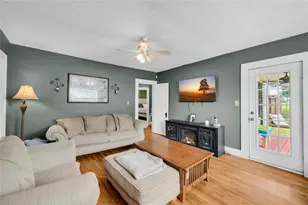 43 Hood St, Commerce, GA 30529 - Photo 9