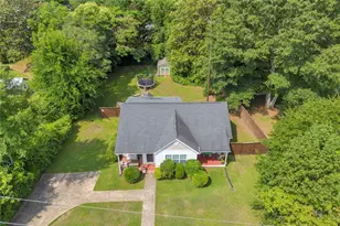 43 Hood St, Commerce, GA 30529 - Photo 5