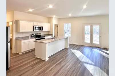 23 Crescent Boulevard, Carrollton, GA 30116 - Photo 3