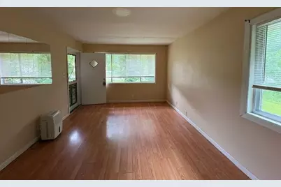 4994 Velva Court, Lilburn, GA 30047 - Photo 3
