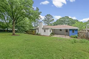 1394 N Druid Hills Rd, Brookhaven, GA 30319 - Photo 31