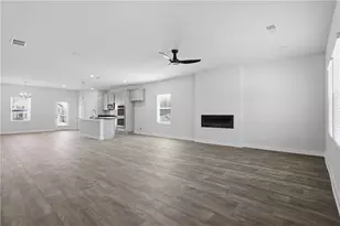 228 Fern Dale Dr, Fairburn, GA 30213 - Photo 3