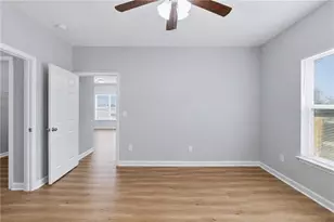379 Yonkers Ave NW, Atlanta, GA 30314 - Photo 19