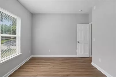 379 Yonkers Avenue NW, Atlanta, GA 30314 - Photo 15