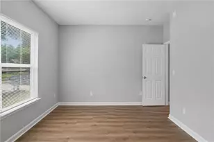379 Yonkers Ave NW, Atlanta, GA 30314 - Photo 15