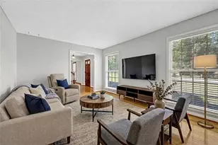5201 Beechwood Forest Dr, Lithonia, GA 30038 - Photo 5