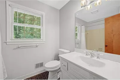 5201 Beechwood Forest Drive, Lithonia, GA 30038 - Photo 19