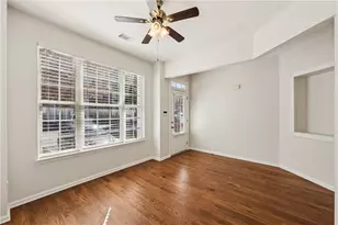 1363 Penhurst Dr, Lawrenceville, GA 30043 - Photo 5