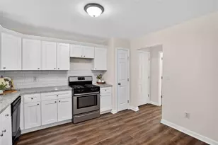 1208 Shiloh Cir, Kennesaw, GA 30144 - Photo 15