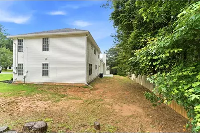 691 Deshon Creek Drive, Lithonia, GA 30058 - Photo 23
