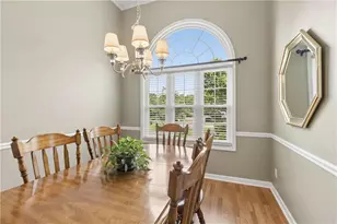 121 Chestnut Hill Dr, Canton, GA 30114 - Photo 13