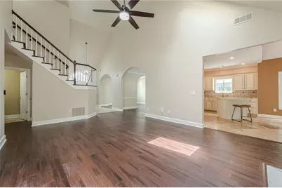 500 Shelli Lane, Roswell, GA 30075 - Photo 13