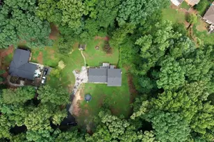 2394 Rockbridge Rd, Stone Mountain, GA 30087 - Photo 43