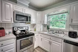 2394 Rockbridge Rd, Stone Mountain, GA 30087 - Photo 7