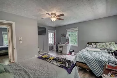 2394 Rockbridge Road, Stone Mountain, GA 30087 - Photo 17