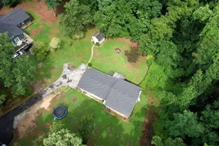 2394 Rockbridge Rd, Stone Mountain, GA 30087 - Photo 49