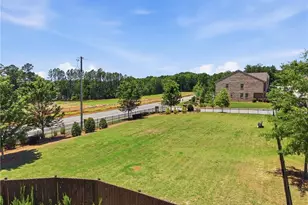 2610 Norwich Trace, Snellville, GA 30078 - Photo 27
