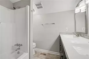 350 Willow Glenn Ct NE, Marietta, GA 30068 - Photo 17