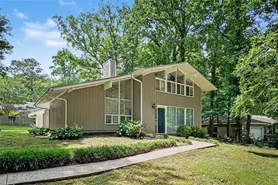 350 Willow Glenn Court NE, Marietta, GA 30068 - Photo 1