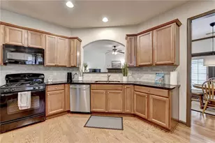 4805 Mistybrooke Court, Alpharetta, GA 30004 - Photo 13