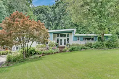 588 Kenilworth Circle, Stone Mountain, GA 30083 - Photo 1