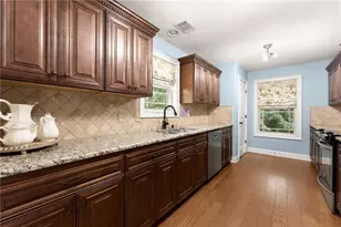6049 Green Tree Ln, Gainesville, GA 30506 - Photo 13