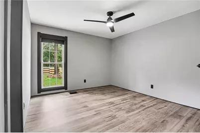 238 W Wedgewood Circle, Newnan, GA 30263 - Photo 17