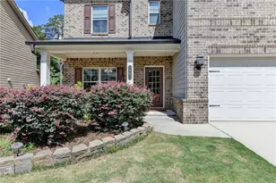 1986 Holman Forest Dr, Hoschton, GA 30548 - Photo 3