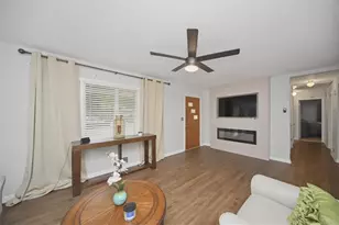 6568 Randall Mark Dr, Morrow, GA 30260 - Photo 3