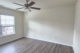11025 Brunson Dr, Johns Creek, GA 30097 - Photo 5