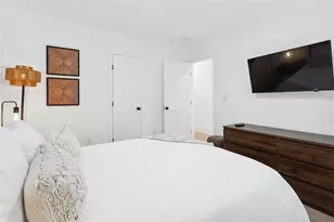725 Alta Pl NW, Atlanta, GA 30318 - Photo 17