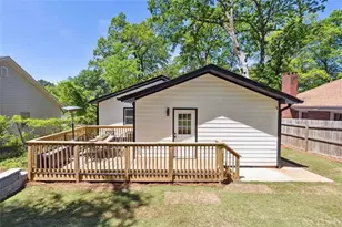725 Alta Pl NW, Atlanta, GA 30318 - Photo 25