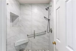 307 Jonaquil Ave, Auburn, GA 30011 - Photo 15