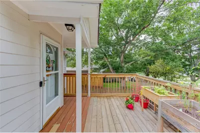 307 Jonaquil Avenue, Auburn, GA 30011 - Photo 3