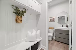354 Hayden Cir, Woodstock, GA 30189 - Photo 5